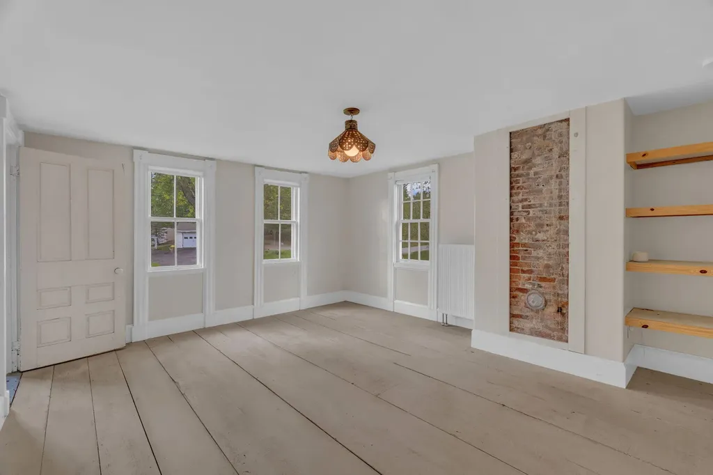 33 Fields Pond Road Orrington ME 04474