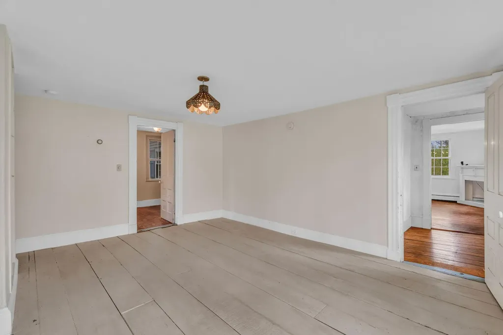 33 Fields Pond Road Orrington ME 04474