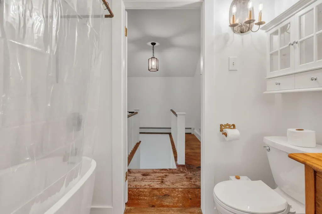 33 Fields Pond Road Orrington ME 04474