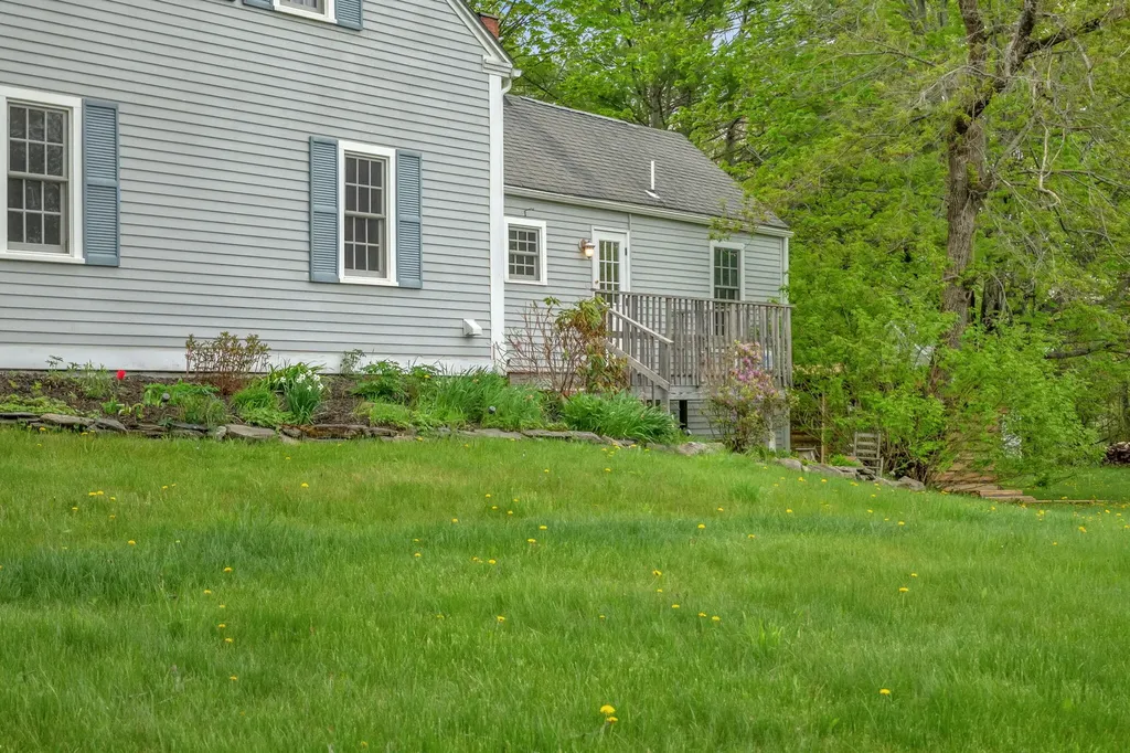 33 Fields Pond Road Orrington ME 04474