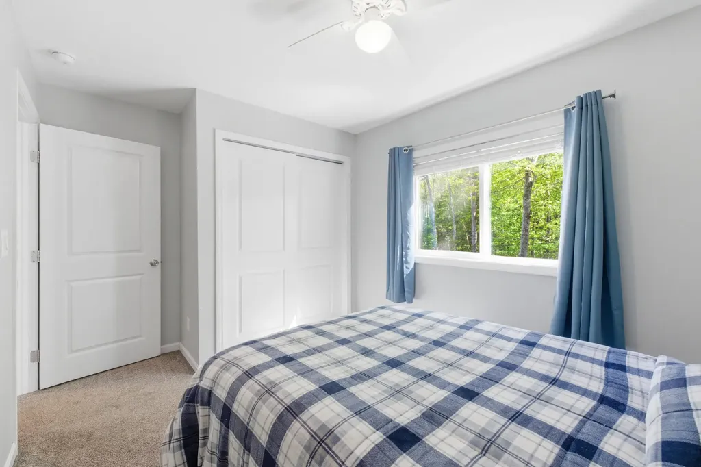 472 School Street Sanford ME 04073