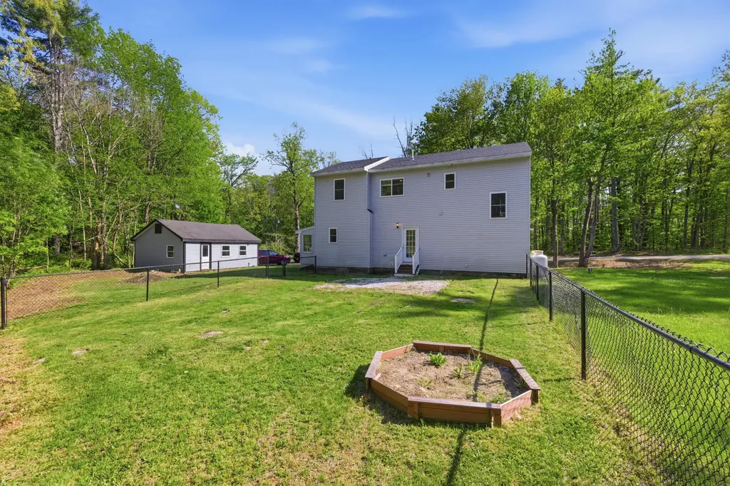 472 School Street Sanford ME 04073