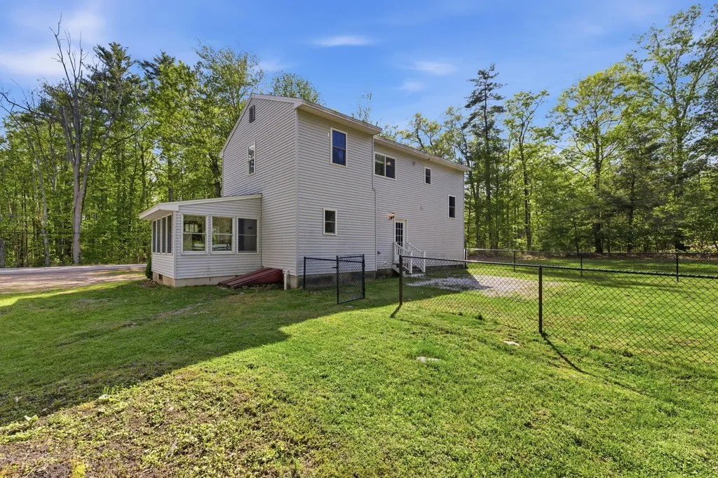 472 School Street Sanford ME 04073