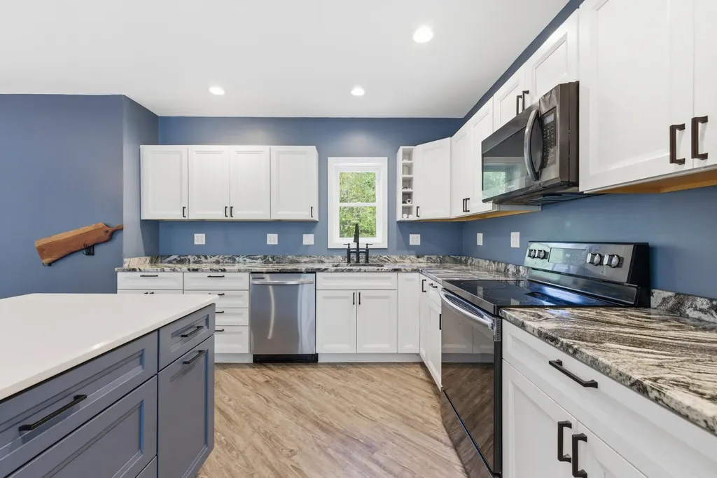 472 School Street Sanford ME 04073