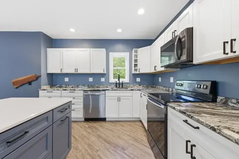 472 School Street Sanford ME 04073