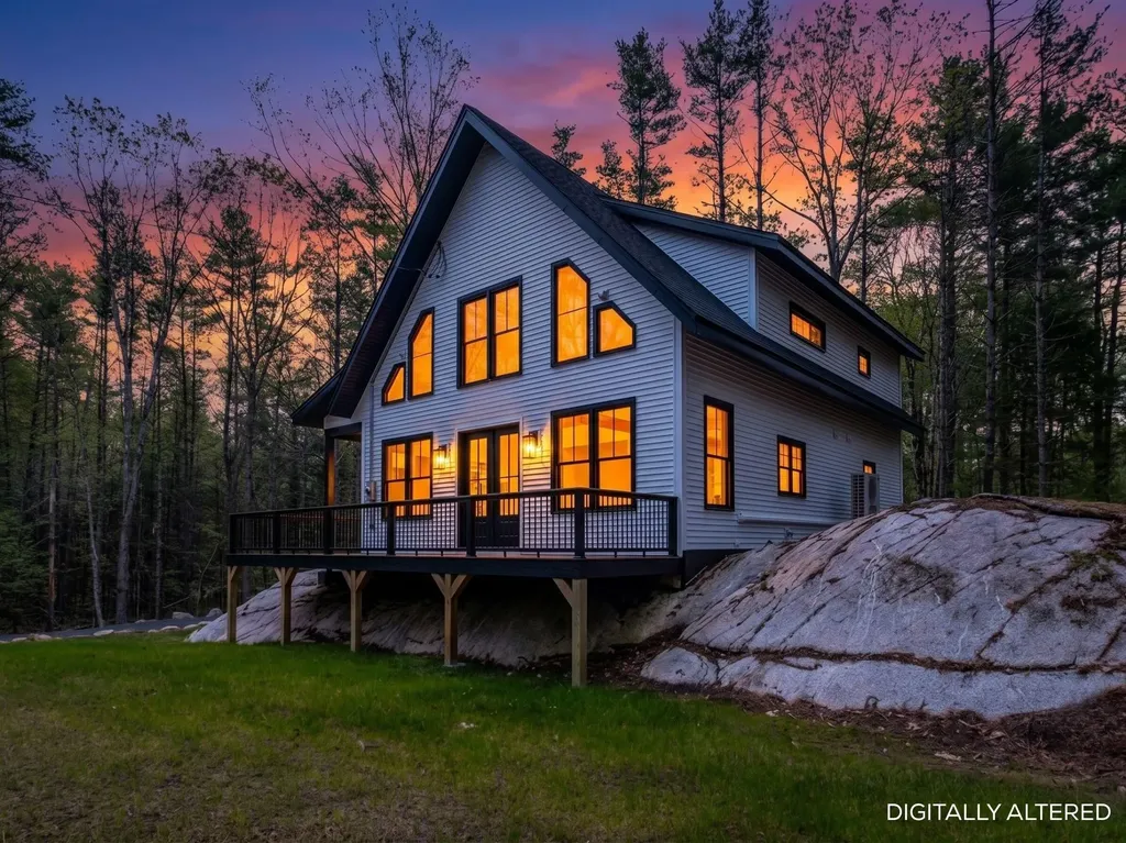 141 Logging Road York ME 03902