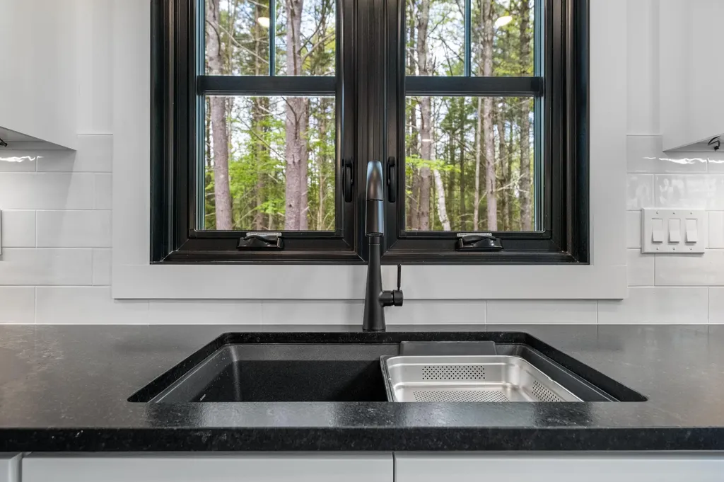 141 Logging Road York ME 03902