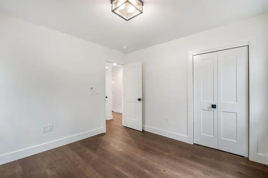 141 Logging Road York ME 03902