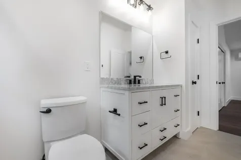 141 Logging Road York ME 03902