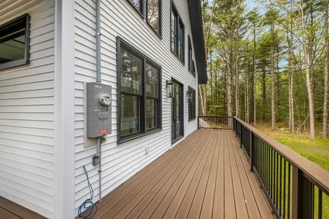 141 Logging Road York ME 03902