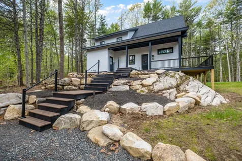 141 Logging Road York ME 03902