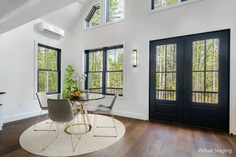 141 Logging Road York ME 03902