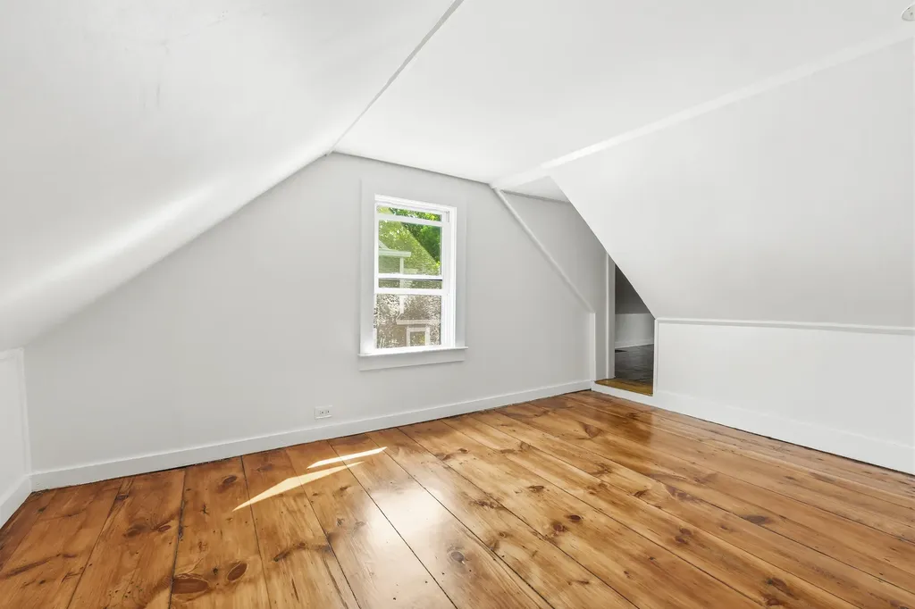 31 Brown Street Kennebunk ME 04043