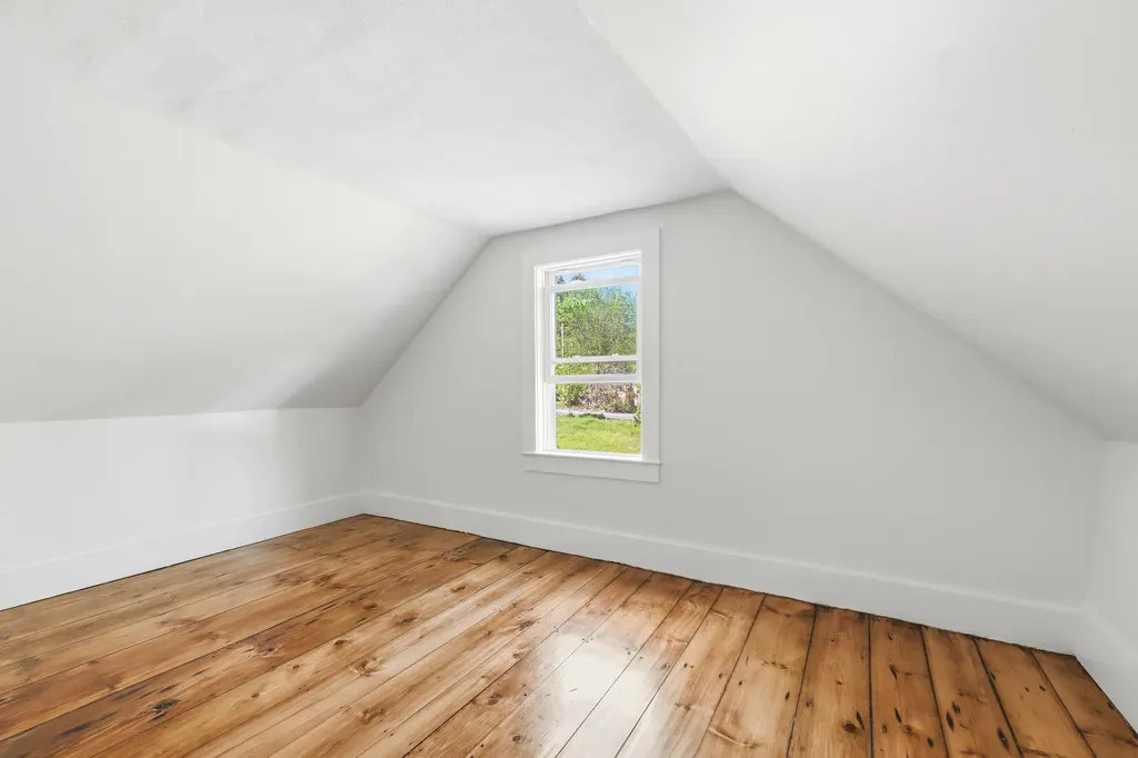 31 Brown Street Kennebunk ME 04043