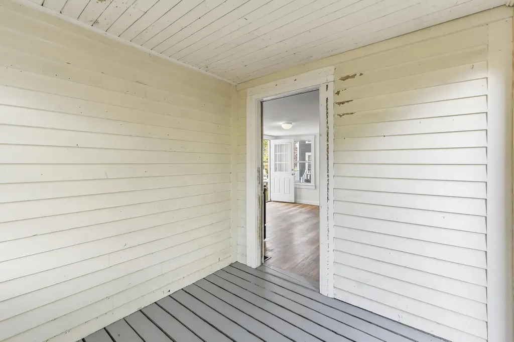 31 Brown Street Kennebunk ME 04043