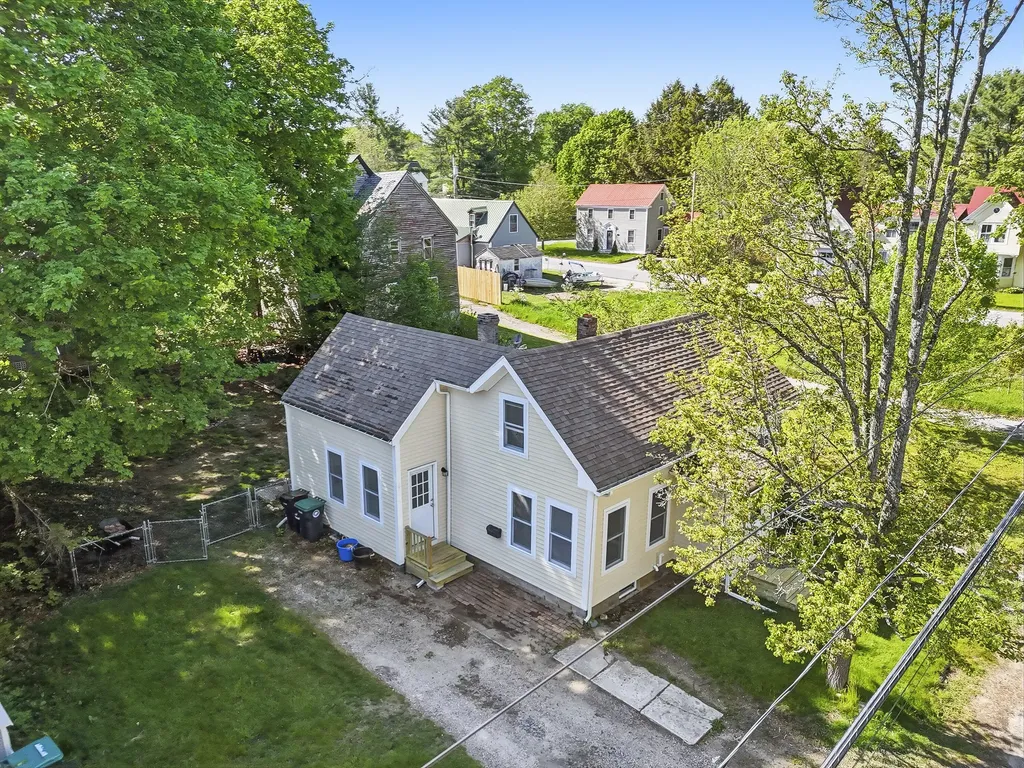 31 Brown Street Kennebunk ME 04043