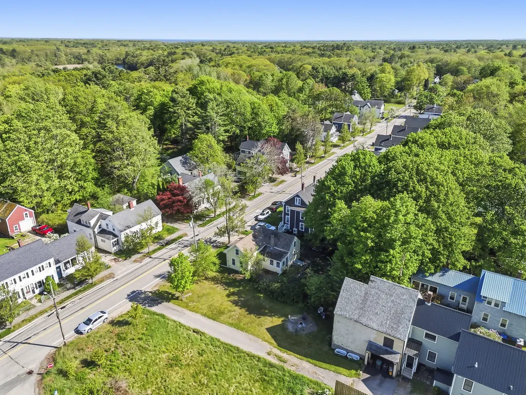 31 Brown Street Kennebunk ME 04043