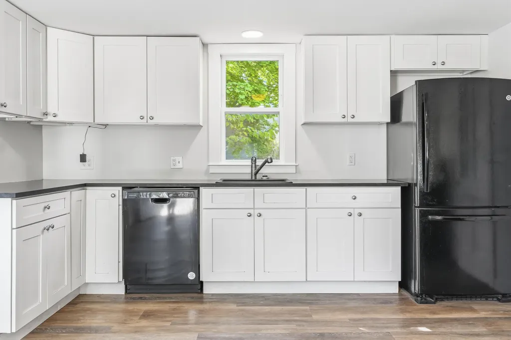 31 Brown Street Kennebunk ME 04043