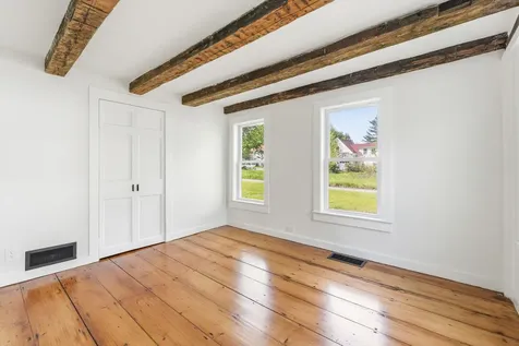 31 Brown Street Kennebunk ME 04043