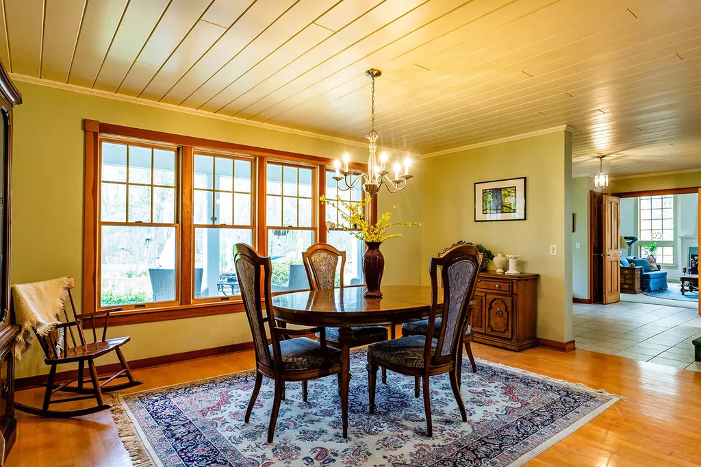 7 Ben Paul Lane Rockport ME 04856