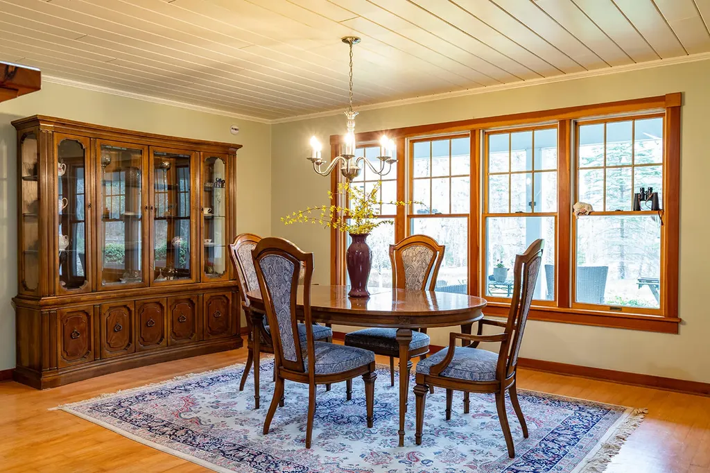 7 Ben Paul Lane Rockport ME 04856
