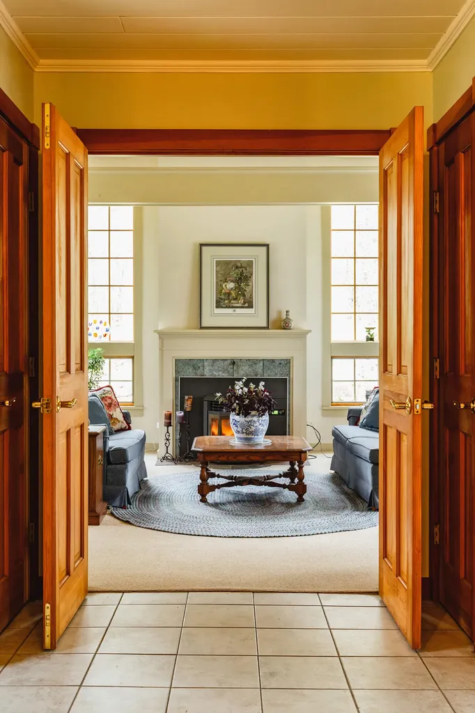 7 Ben Paul Lane Rockport ME 04856