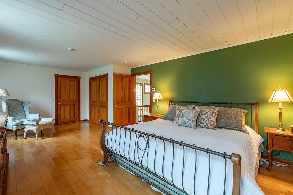 7 Ben Paul Lane Rockport ME 04856