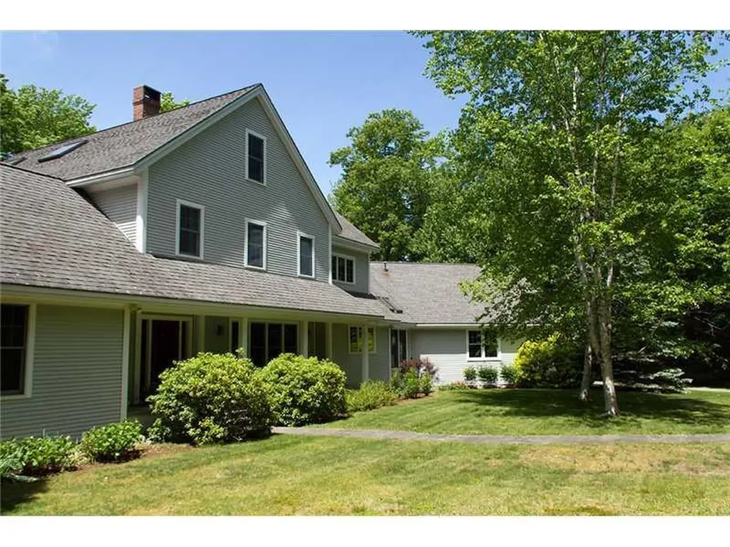 7 Ben Paul Lane Rockport ME 04856