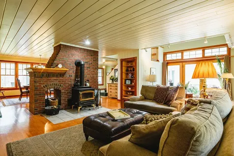 7 Ben Paul Lane Rockport ME 04856