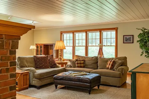 7 Ben Paul Lane Rockport ME 04856