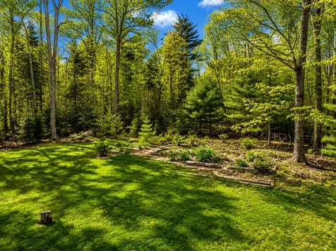 7 Ben Paul Lane Rockport ME 04856