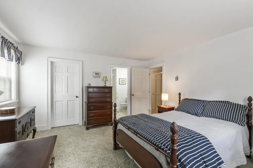 24 Parkwood Drive Augusta ME 04330