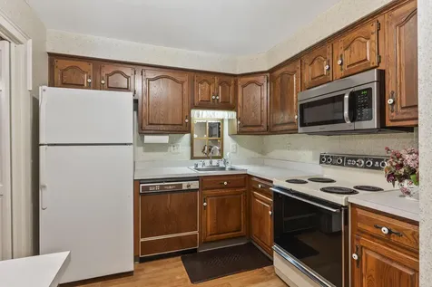 24 Parkwood Drive Augusta ME 04330