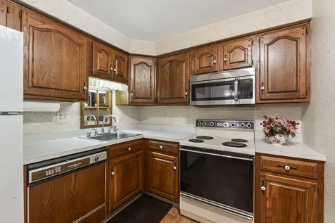 24 Parkwood Drive Augusta ME 04330