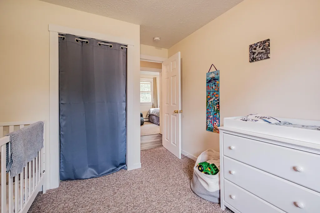 218 Middlesex Road Topsham ME 04086