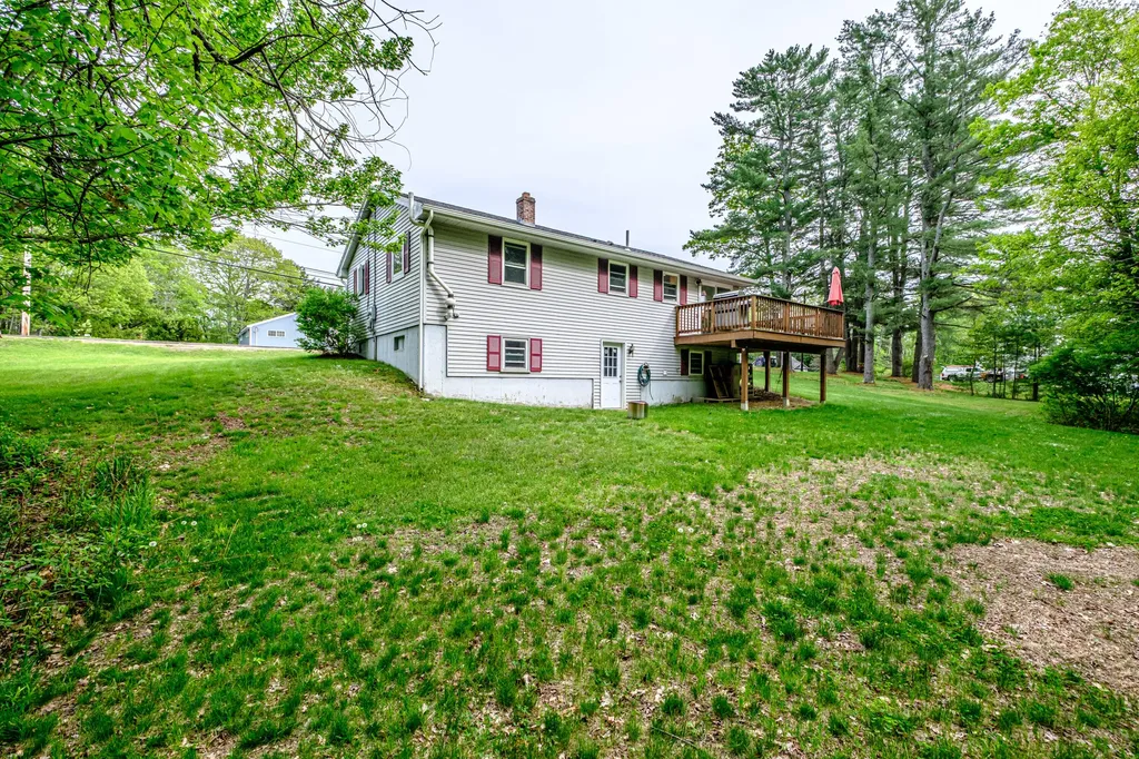 218 Middlesex Road Topsham ME 04086