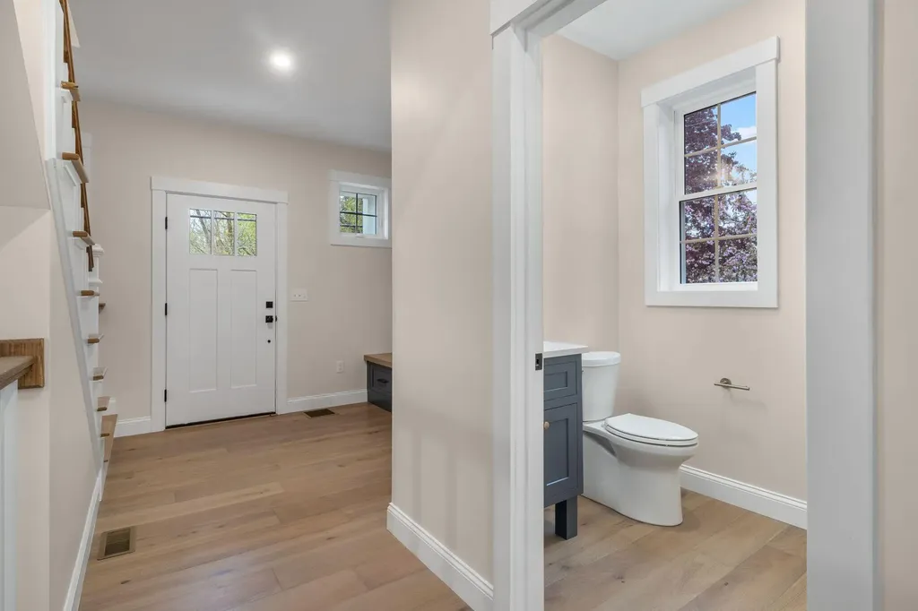 1092 State Road Eliot ME 03903