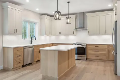1092 State Road Eliot ME 03903