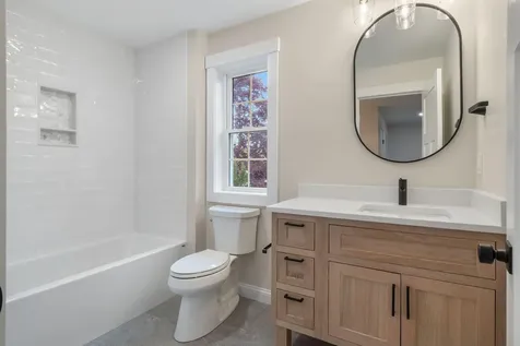 1092 State Road Eliot ME 03903