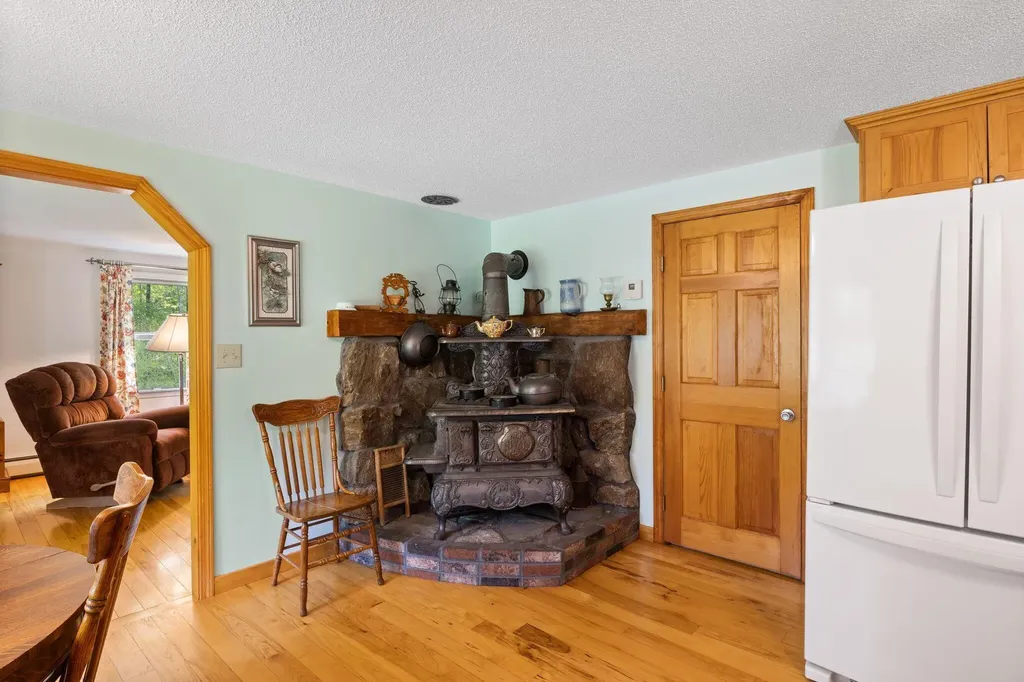 337 Elm Street Limerick ME 04048
