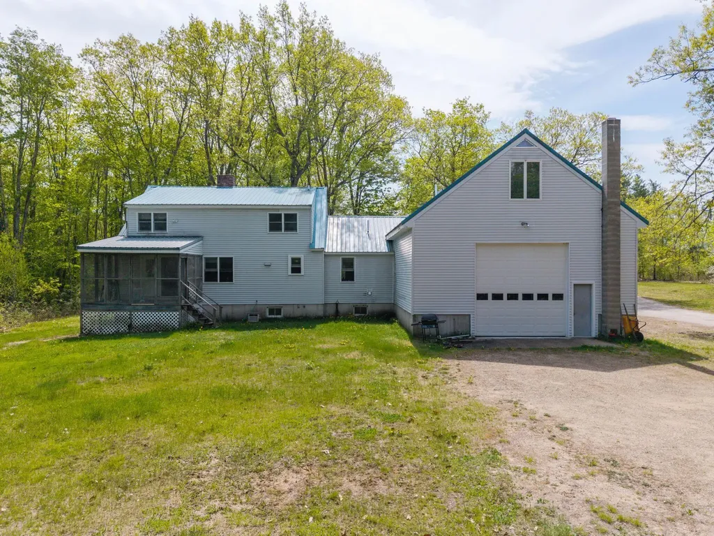 337 Elm Street Limerick ME 04048