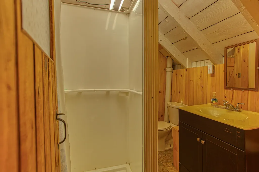 14 Summit Road Boothbay Harbor ME 04538