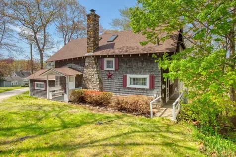 14 Summit Road Boothbay Harbor ME 04538