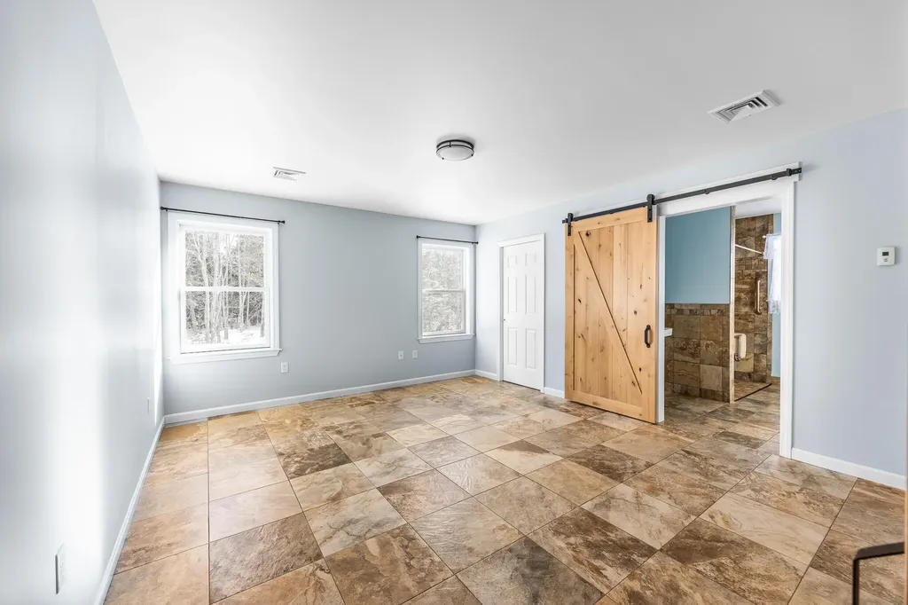 84 St Louis Avenue Hermon ME 04401