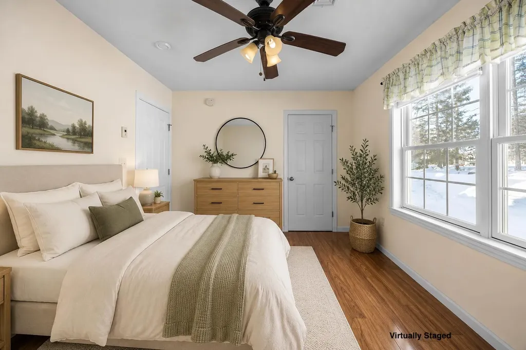 84 St Louis Avenue Hermon ME 04401