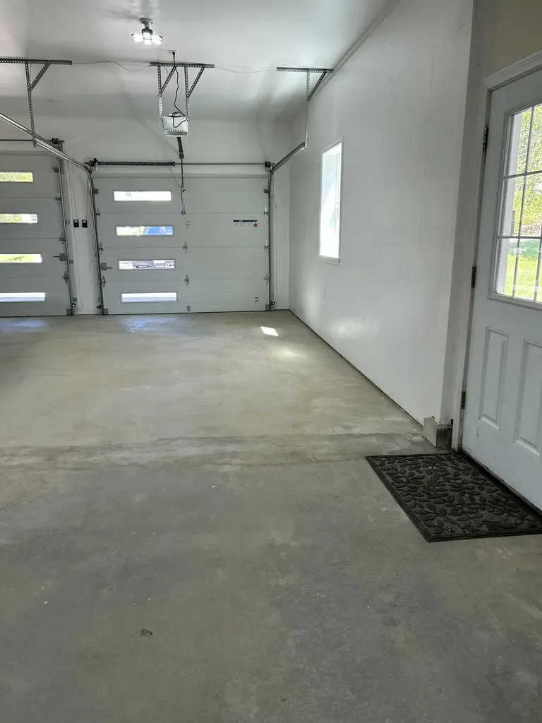 84 St Louis Avenue Hermon ME 04401
