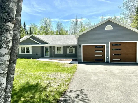 84 St Louis Avenue Hermon ME 04401