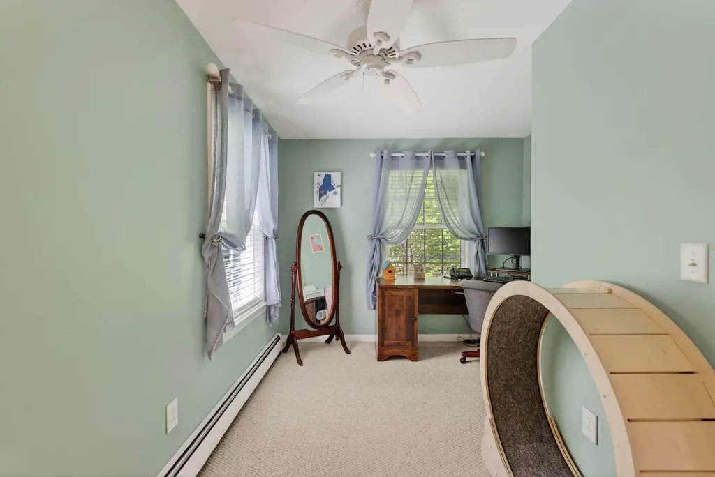 12 Monroe Drive Naples ME 04055