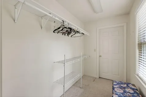 12 Monroe Drive Naples ME 04055