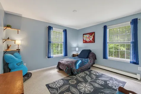 12 Monroe Drive Naples ME 04055